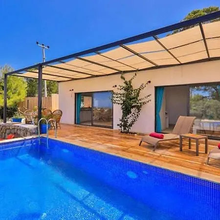 فيلة Supper Luxury With Private Pool In Antalya Gelemiş